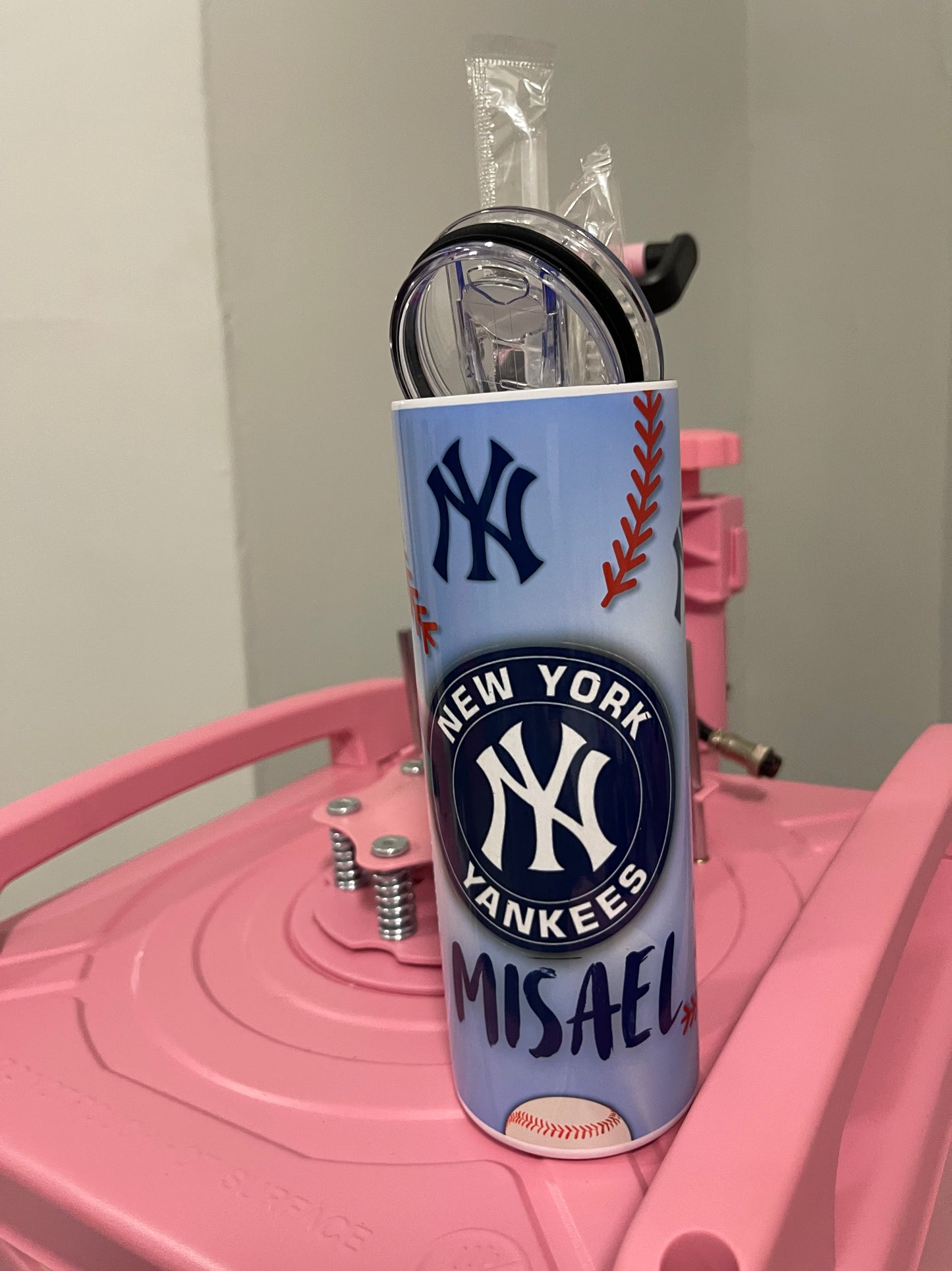 Yankees✨stainless steel tumblers 20oz