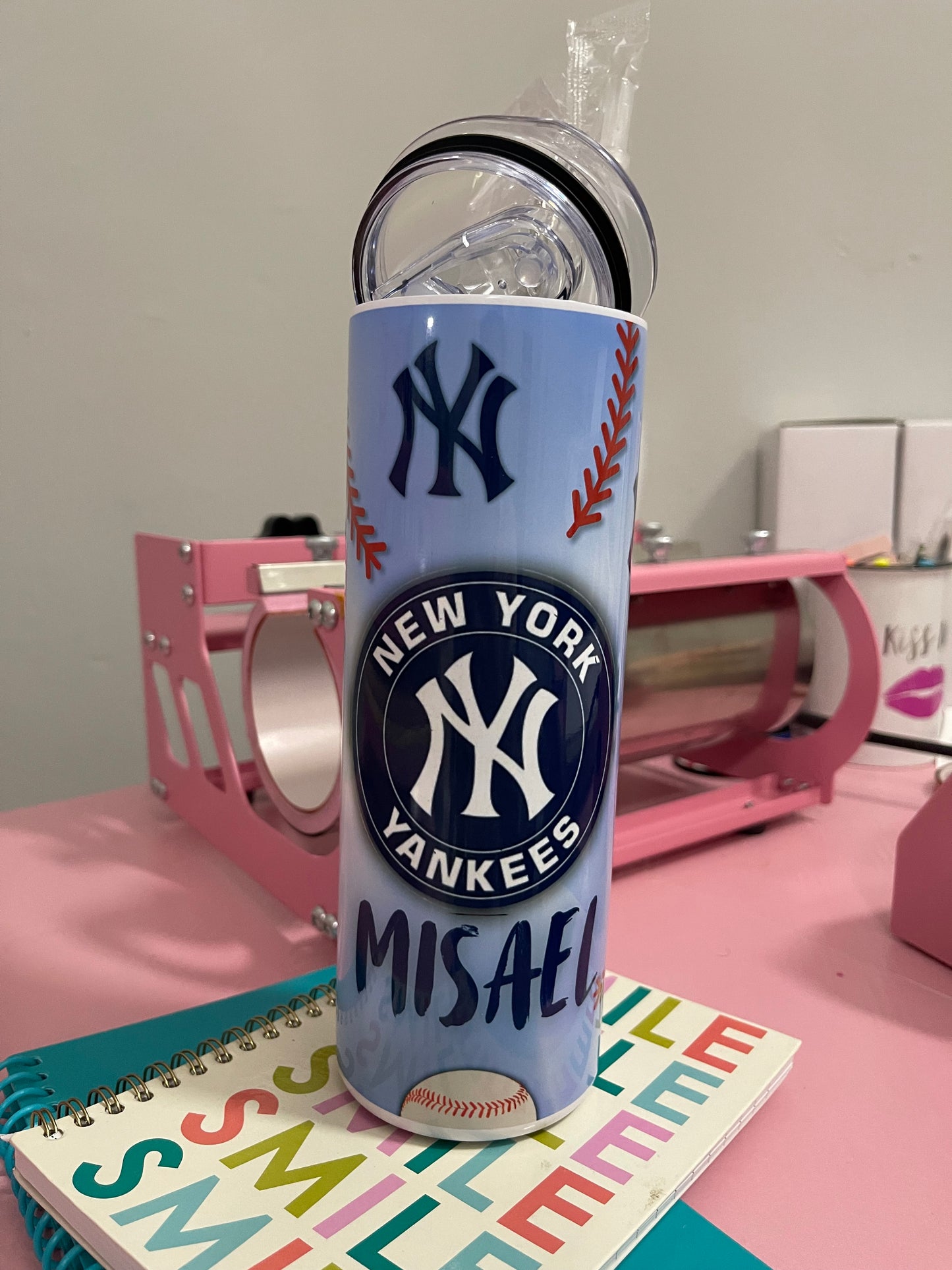Yankees✨stainless steel tumblers 20oz